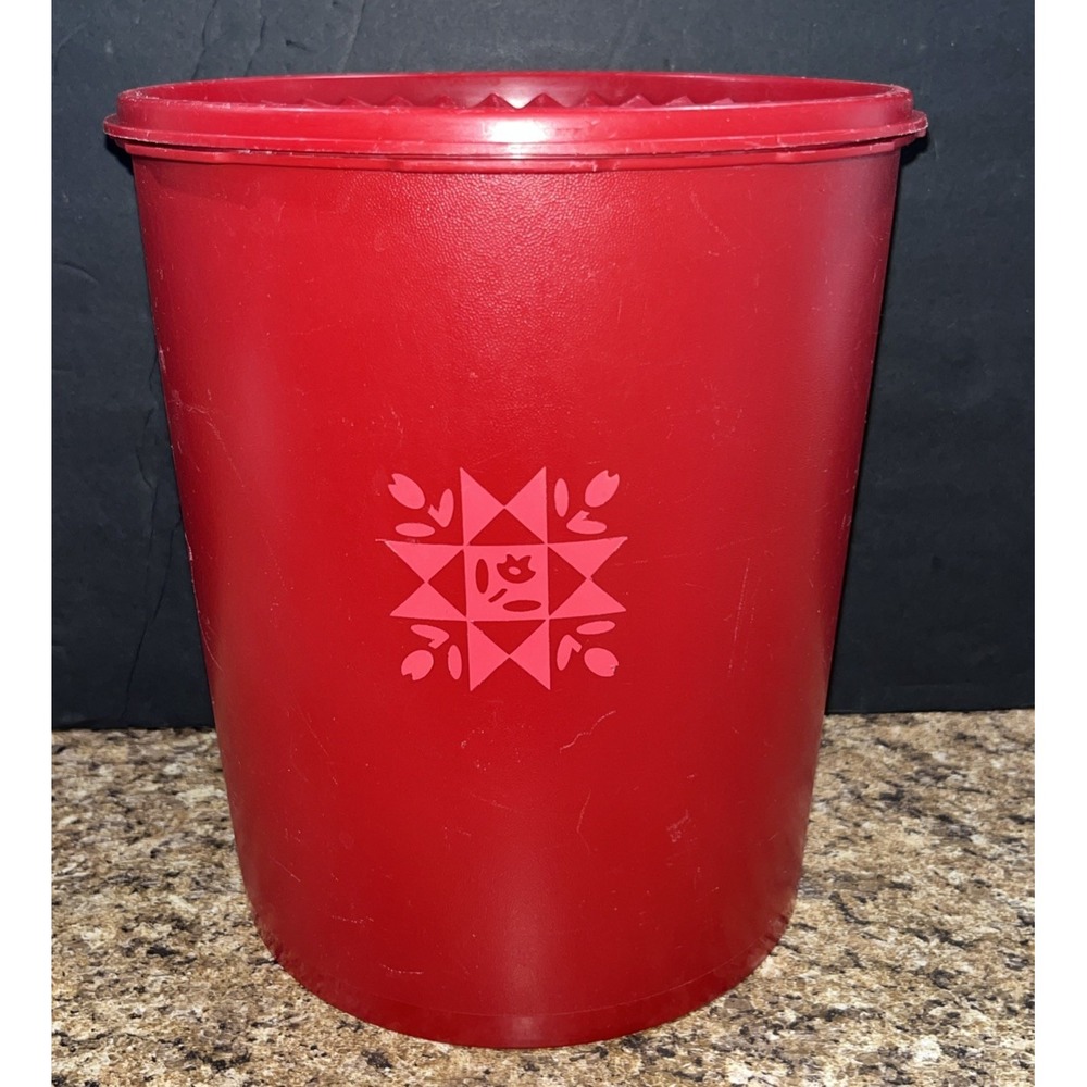 Vintage Red Tupperware Servalier Geometric Tulip Quilt Canister With Lid 1339-2
